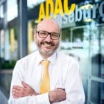 ADAC aus Ludwigshafen hat einen Mitarbeiter vom Fotostudio Thomas fotografieren lassen.