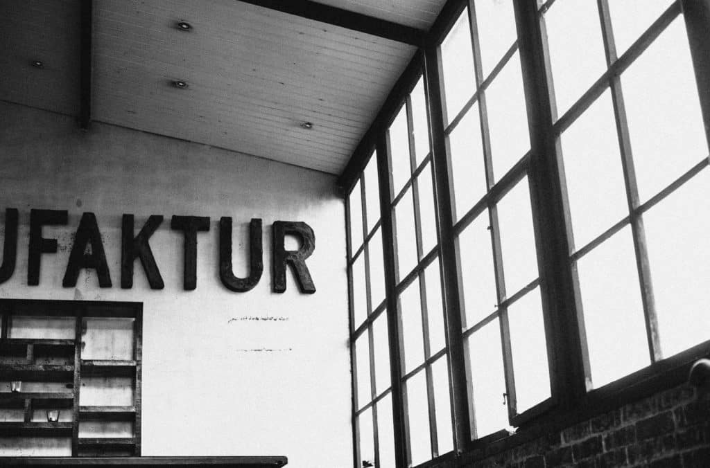 Emre liebt Elisa und Bilder aus der Manufaktur in Mannheim.